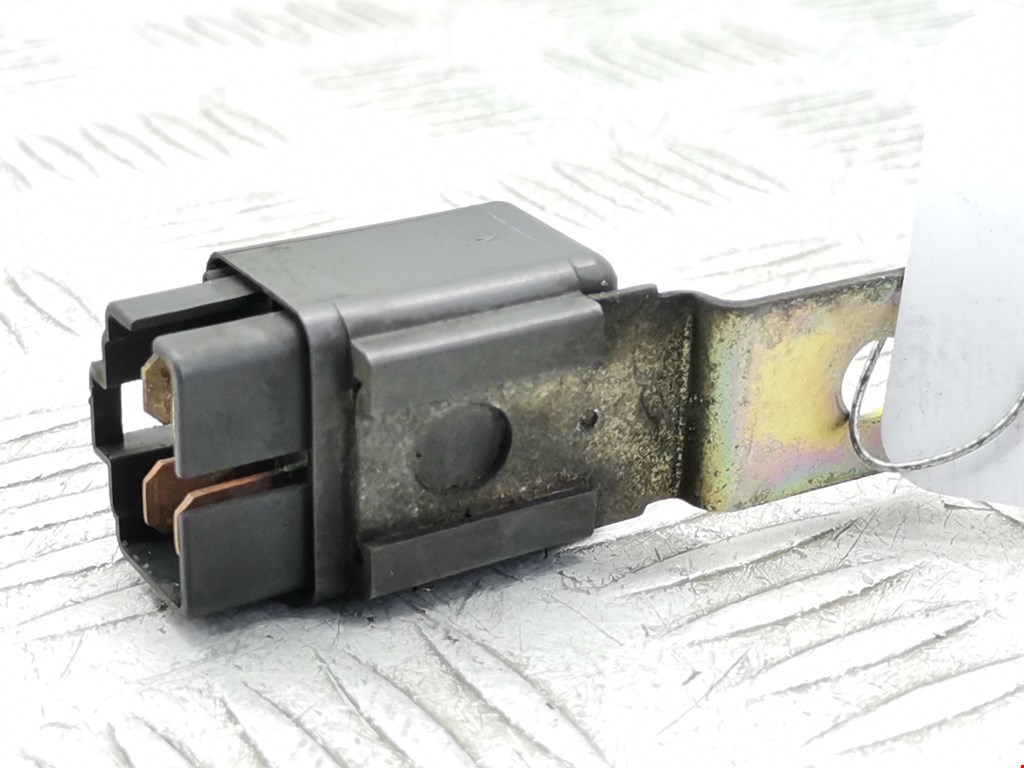 Реле MITSUBISHI L200 K6,K7 1996-2006