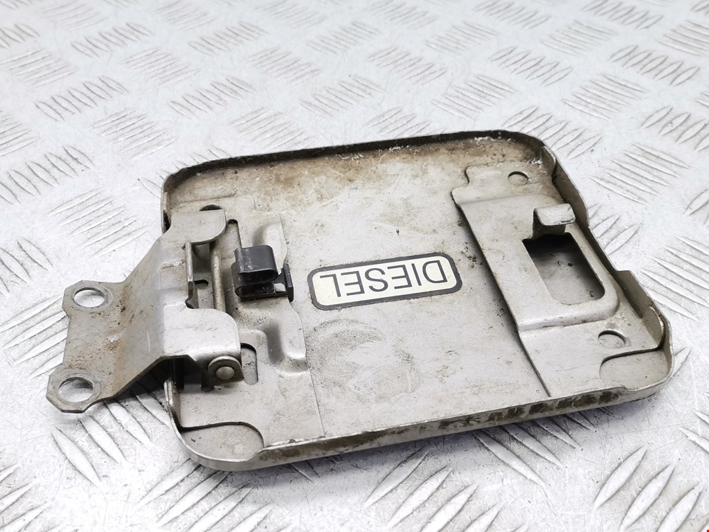 Лючок бензобака MITSUBISHI L200 K6,K7 1996-2006