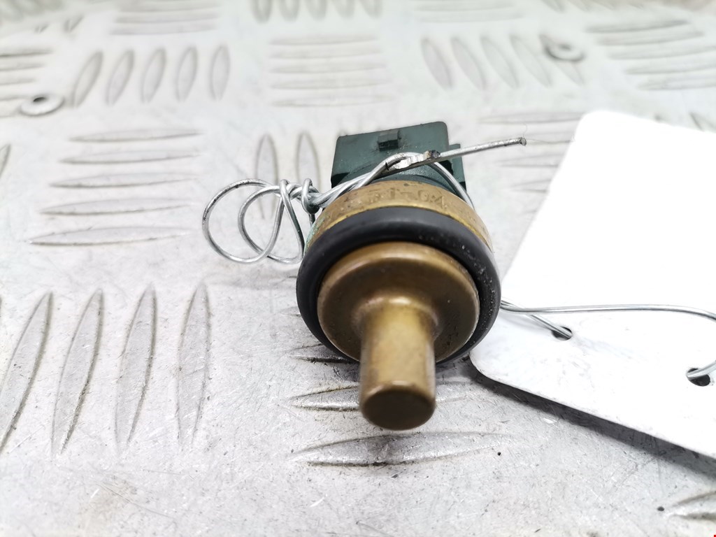 Датчик температуры (охлаждающей жидкости) AUDI A3 8L 1996-2003