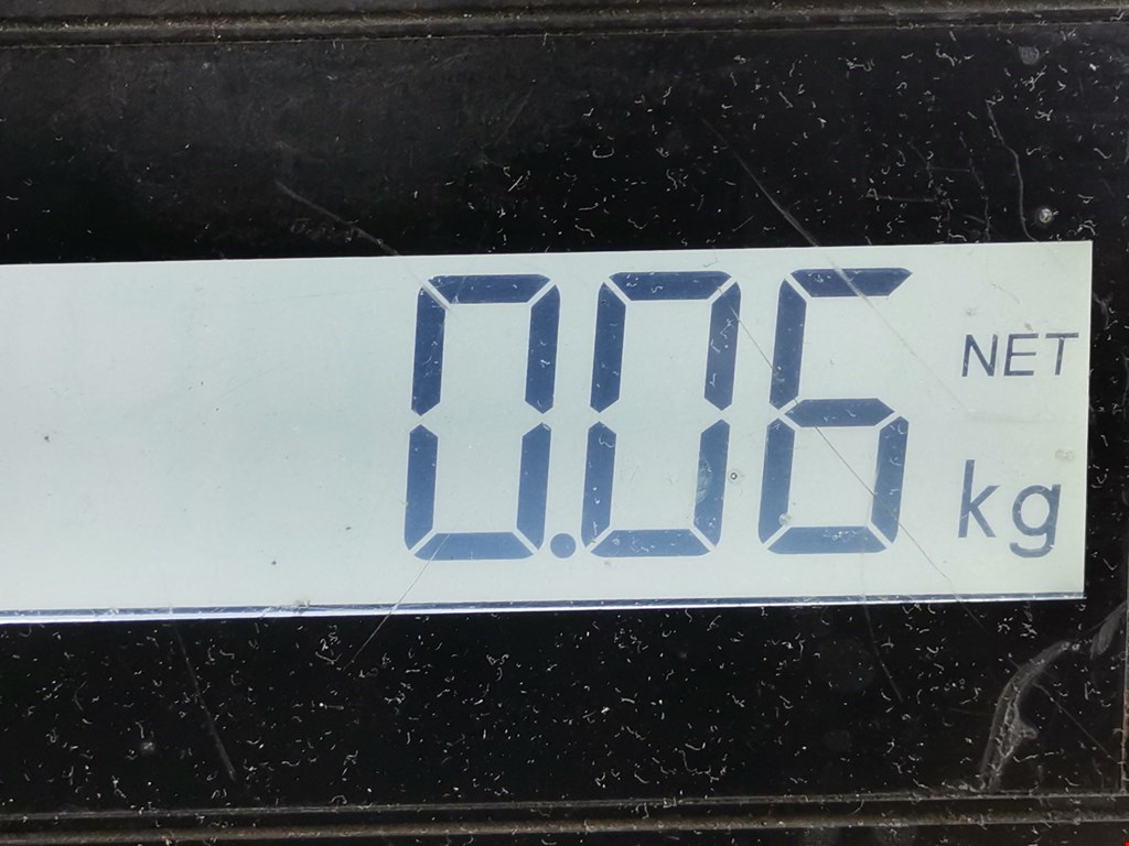 Кронштейн переднего бампера левый VOLKSWAGEN Passat B6 2005-2011