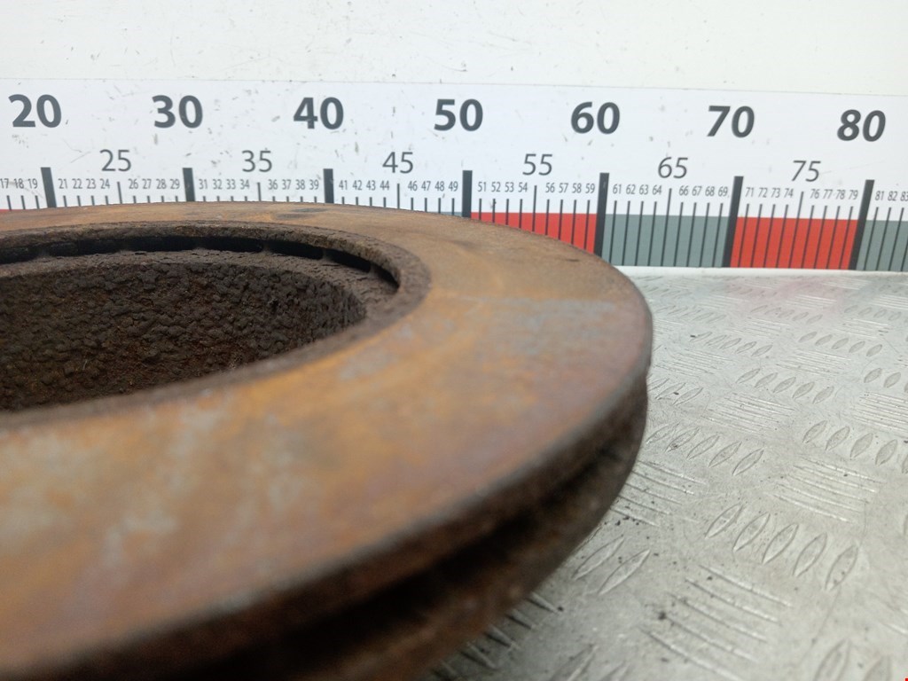 Диск тормозной передний BMW 1er E81\E87 2004-2011