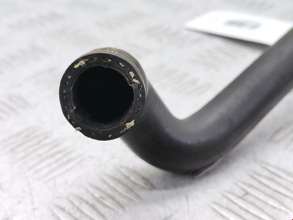 Патрубок отопителя MERCEDES-BENZ C-Class C-klasse W202 1993-2000