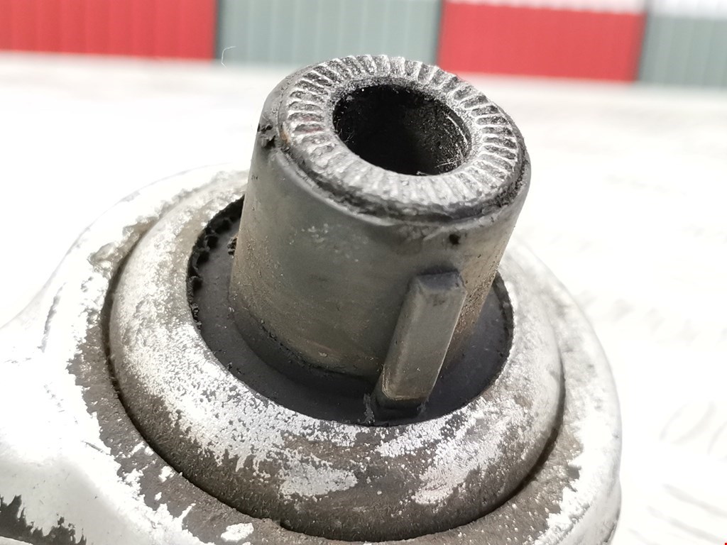 Рычаг задний правый BMW 1er E81\E87 2004-2011