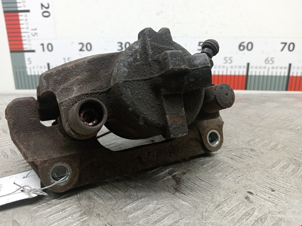 Суппорт передний правый RENAULT Megane II 2002-2009