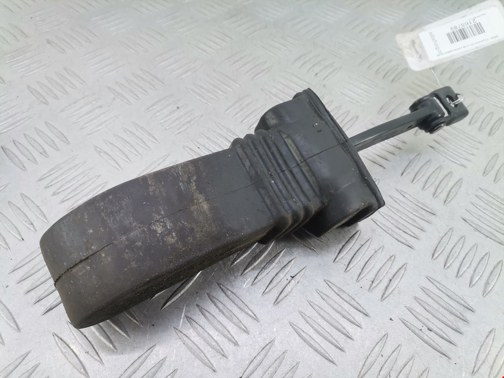 Ограничитель открывания двери AUDI A4 B8 2007-2015