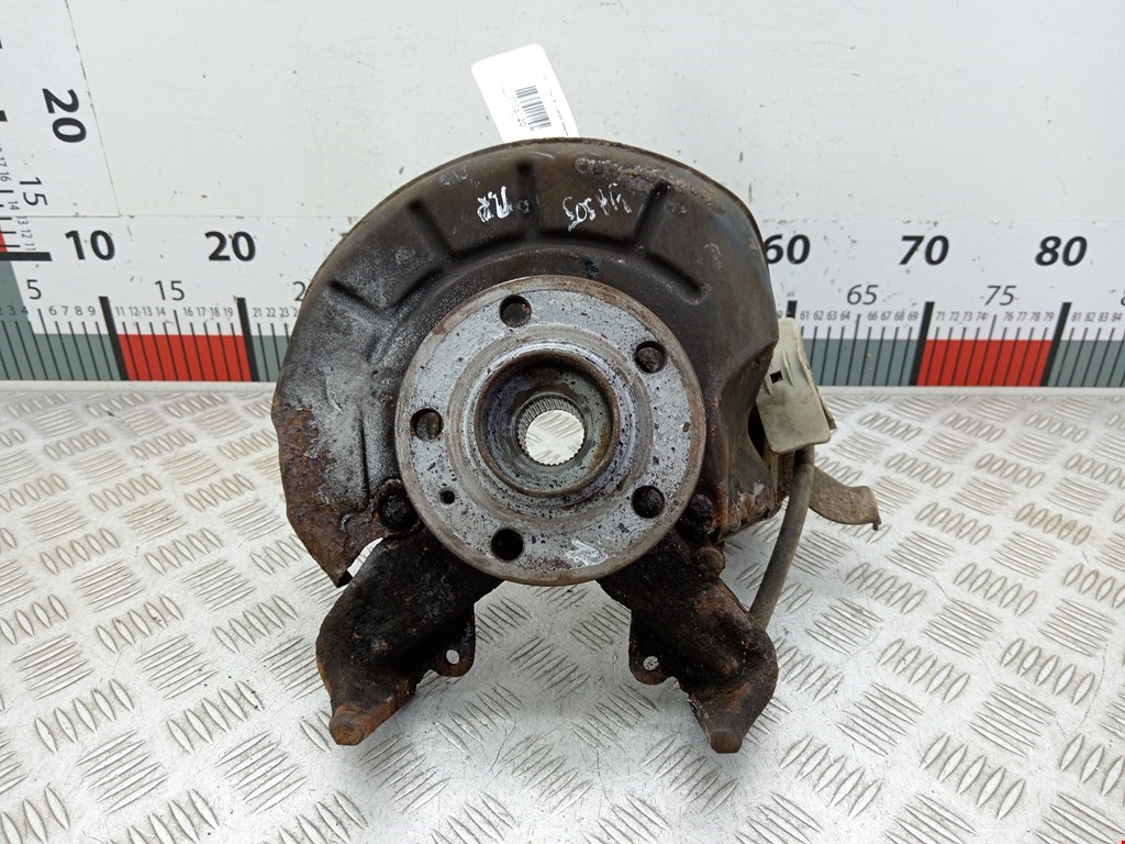 Ступица передняя правая VOLKSWAGEN Polo IV 2001-2009