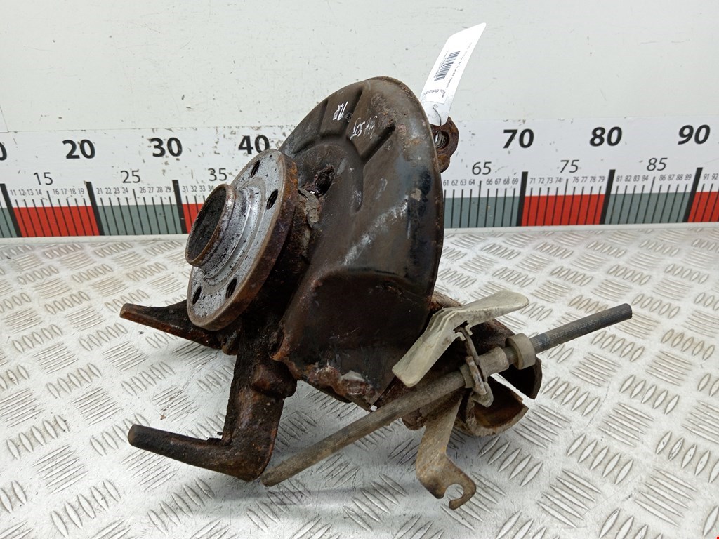 Ступица передняя правая VOLKSWAGEN Polo IV 2001-2009