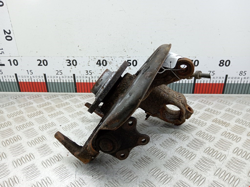 Ступица передняя левая VOLKSWAGEN Polo IV 2001-2009