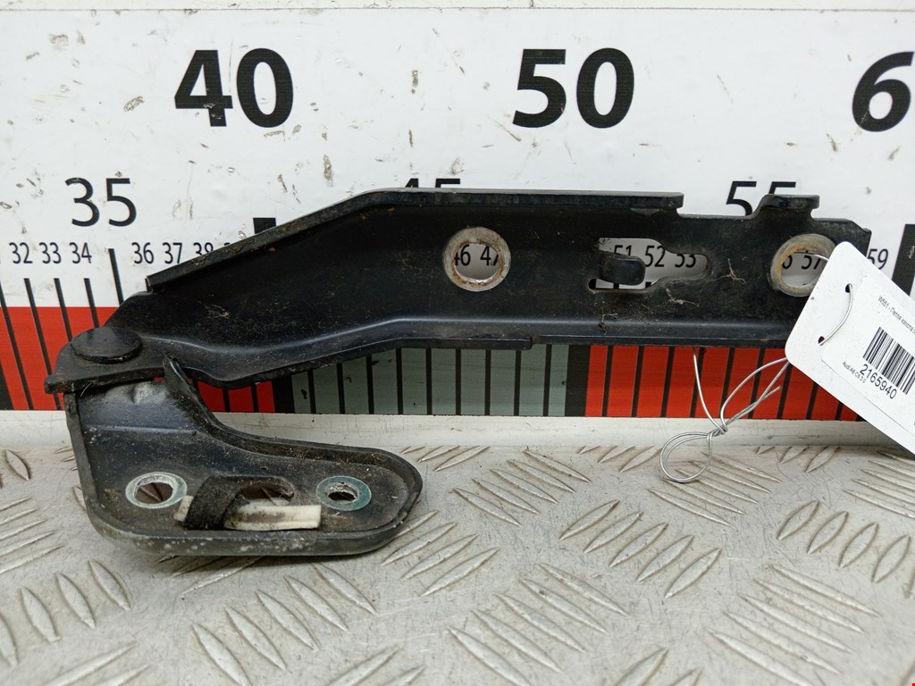 Петля капота левая/правая AUDI A6 C6 2004-2010