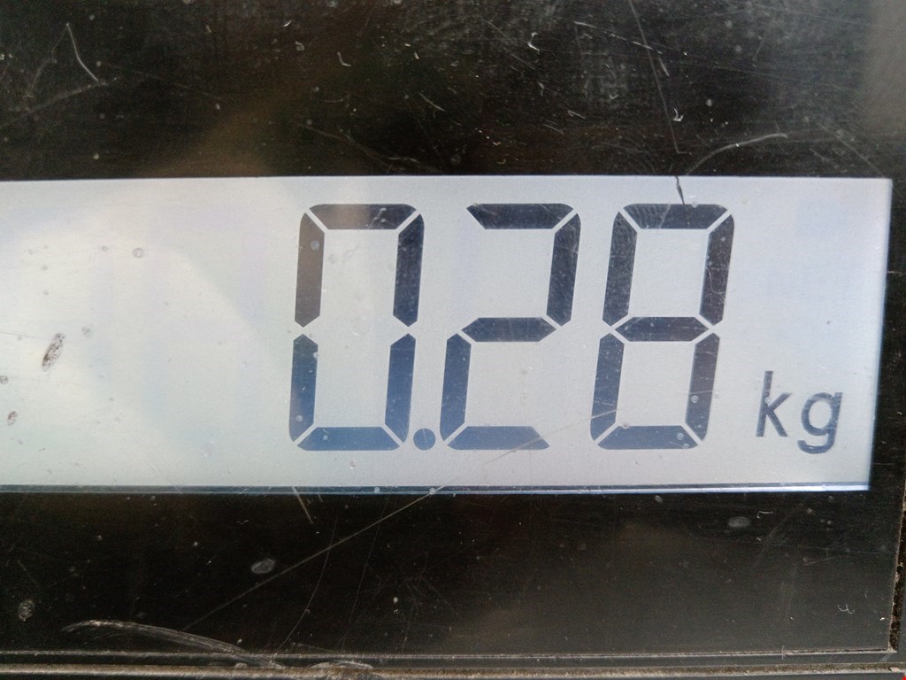 Петля капота левая/правая AUDI A6 C6 2004-2010