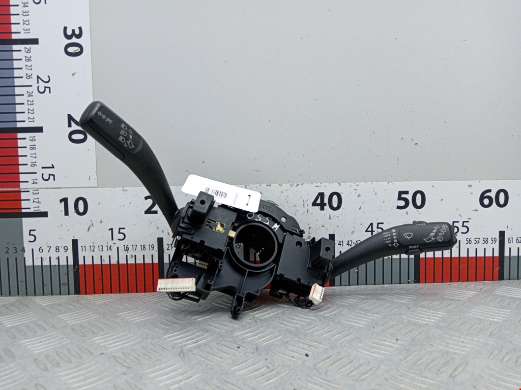 Переключатель поворотов и дворников (стрекоза) Audi A4 B8 (2007-2015)