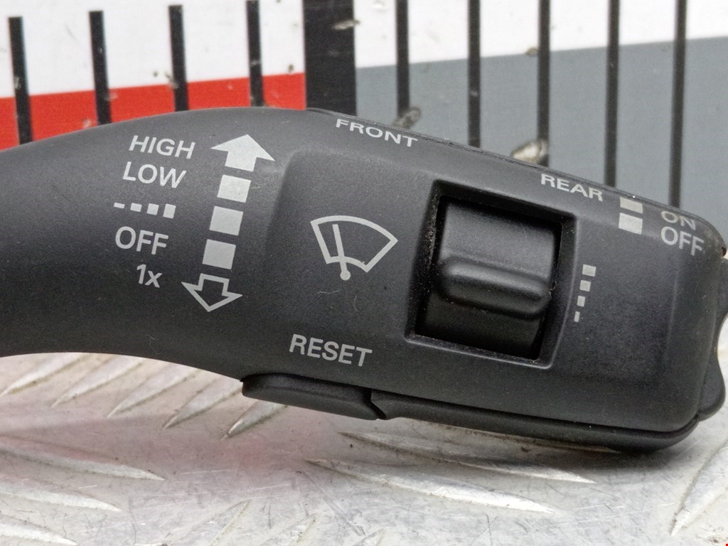 Переключатель стеклоочистителя AUDI A3 8P 2003-2013