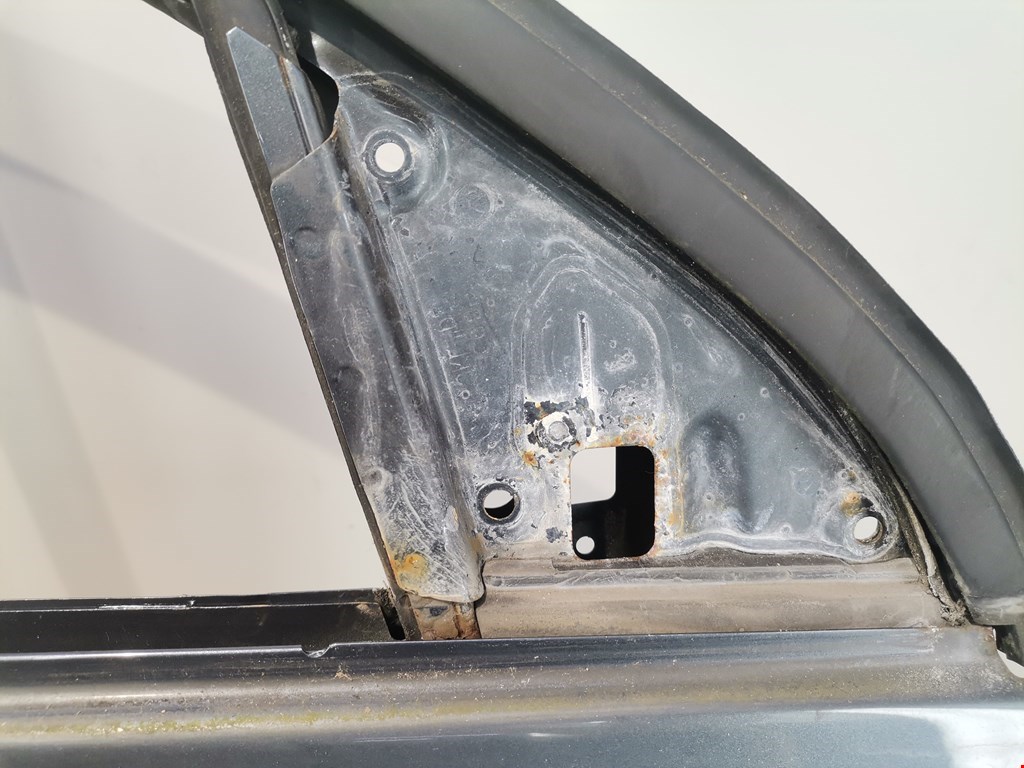 Дверь передняя правая VOLKSWAGEN Passat B6 2005-2011