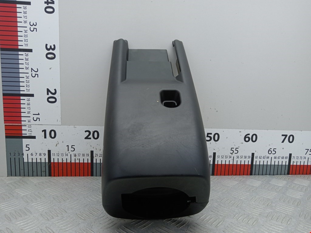 Кожух рулевой колонки VOLKSWAGEN Passat B6 2005-2011