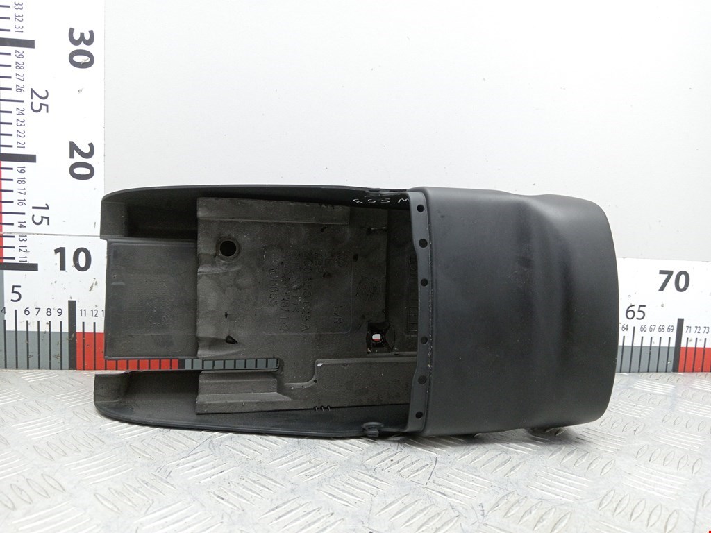 Кожух рулевой колонки VOLKSWAGEN Passat B6 2005-2011