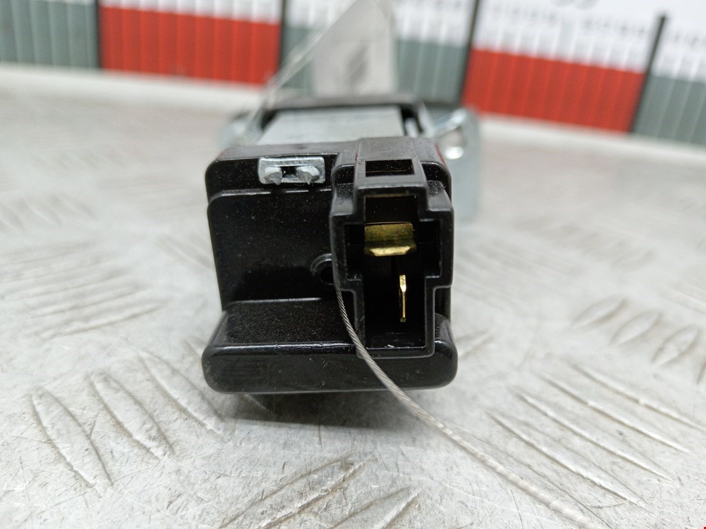 Активатор замка бензобака KIA Carens 2006-2012