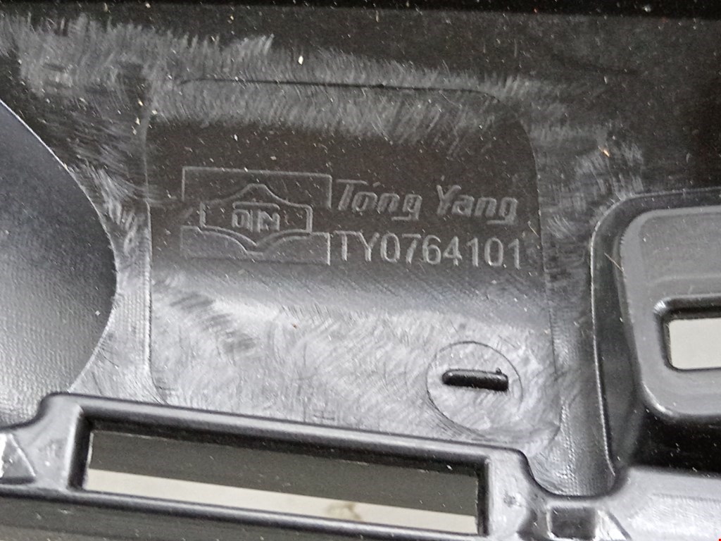 Решетка радиатора TOYOTA Prius IV XW50 2015-н.в.