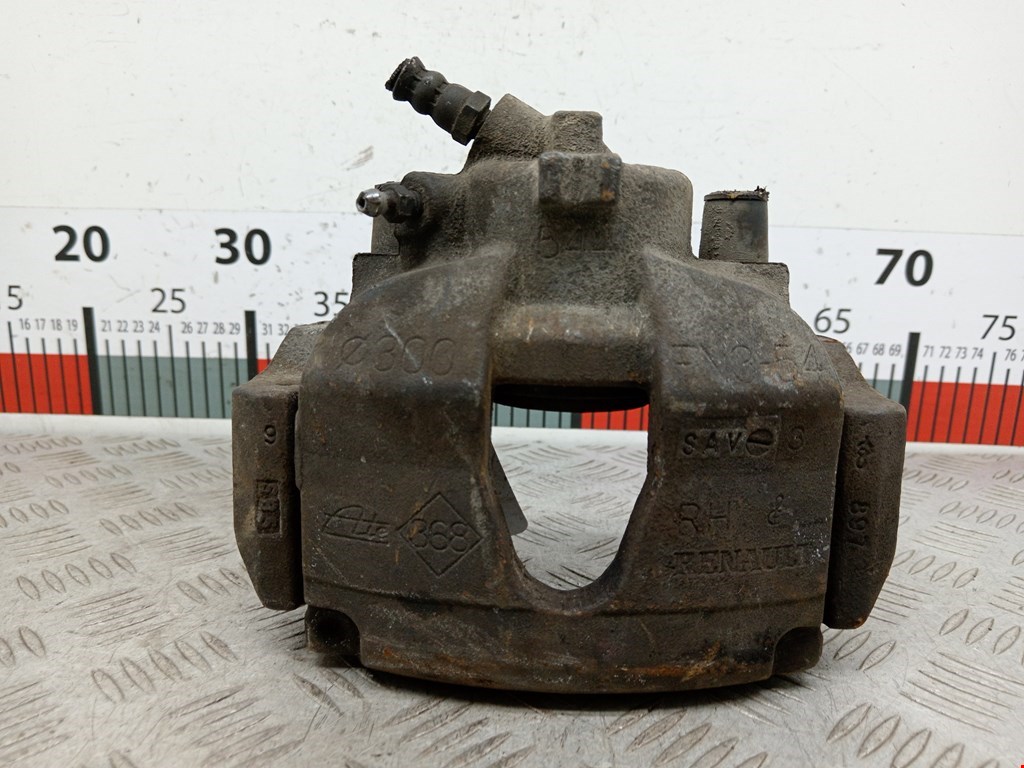 Суппорт передний правый RENAULT Megane II 2002-2009