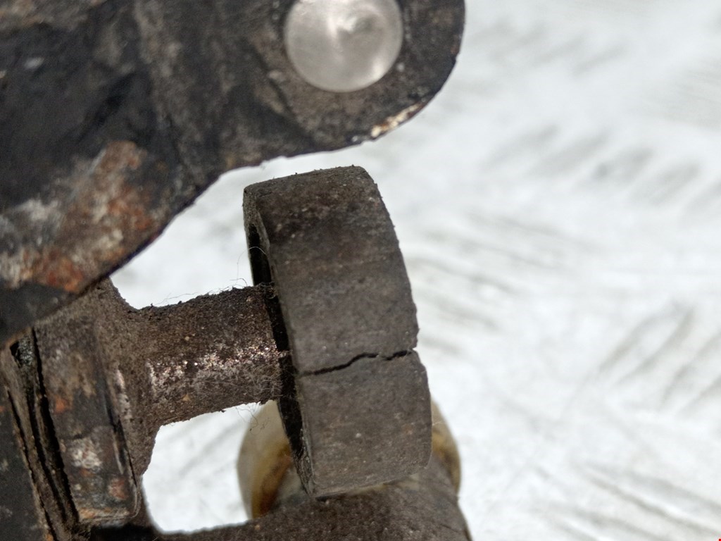 Ролик двери сдвижной (левый/правый средний верхний/нижний) PEUGEOT Expert II 2007-2016