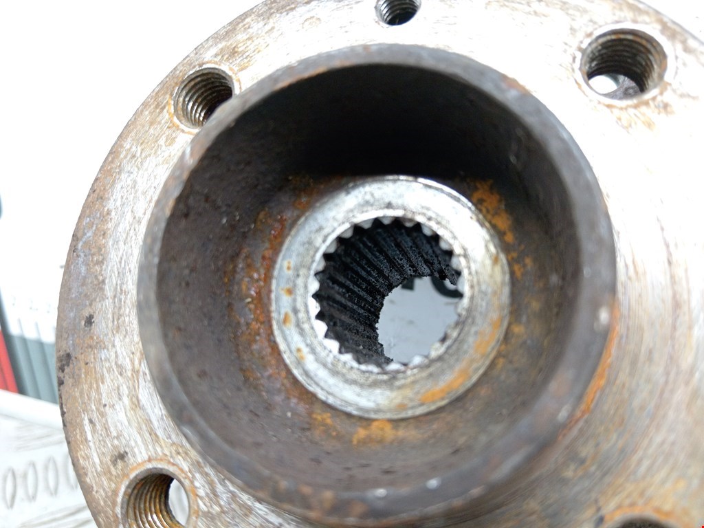 Ступица передняя левая RENAULT Kangoo 1997-2008