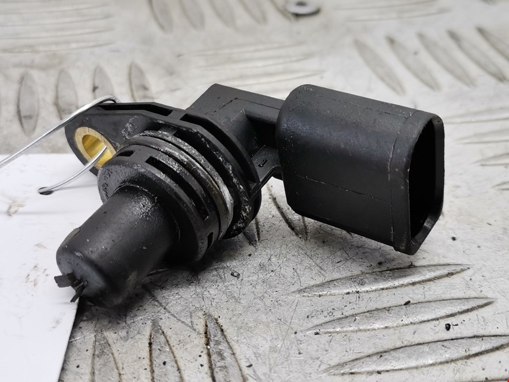 Датчик положения распредвала VOLKSWAGEN Golf IV 1997-2003