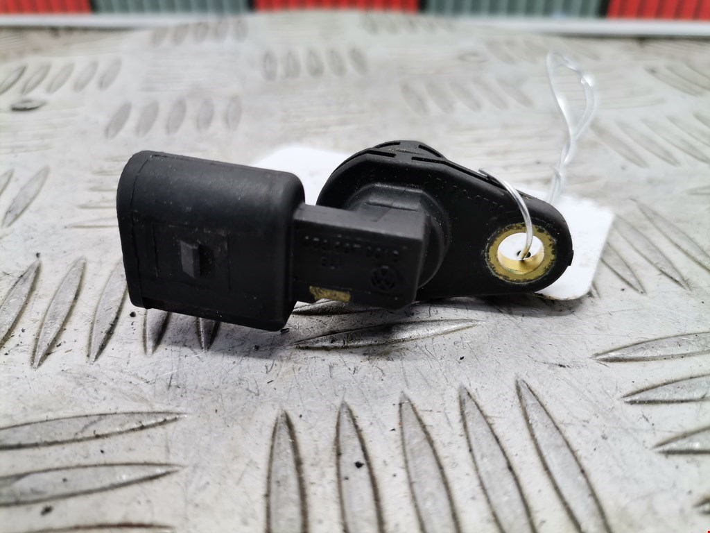 Датчик положения распредвала VOLKSWAGEN Golf IV 1997-2003