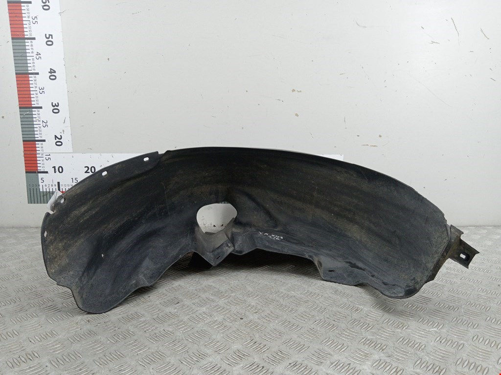 Локер (подкрылок) задний правый VOLKSWAGEN Polo IV 2001-2009