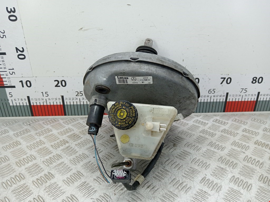 Усилитель тормозов вакуумный MERCEDES-BENZ C-Class C-klasse W202 1993-2000