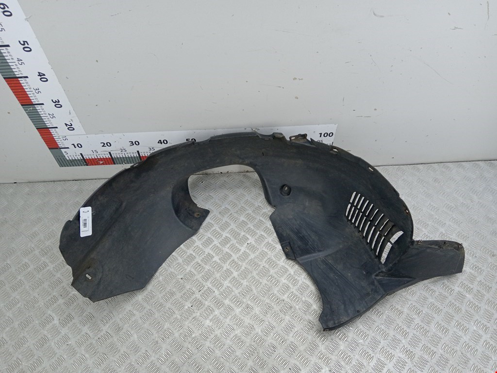 Локер (подкрылок) передний правый SEAT Ibiza 2002-2008