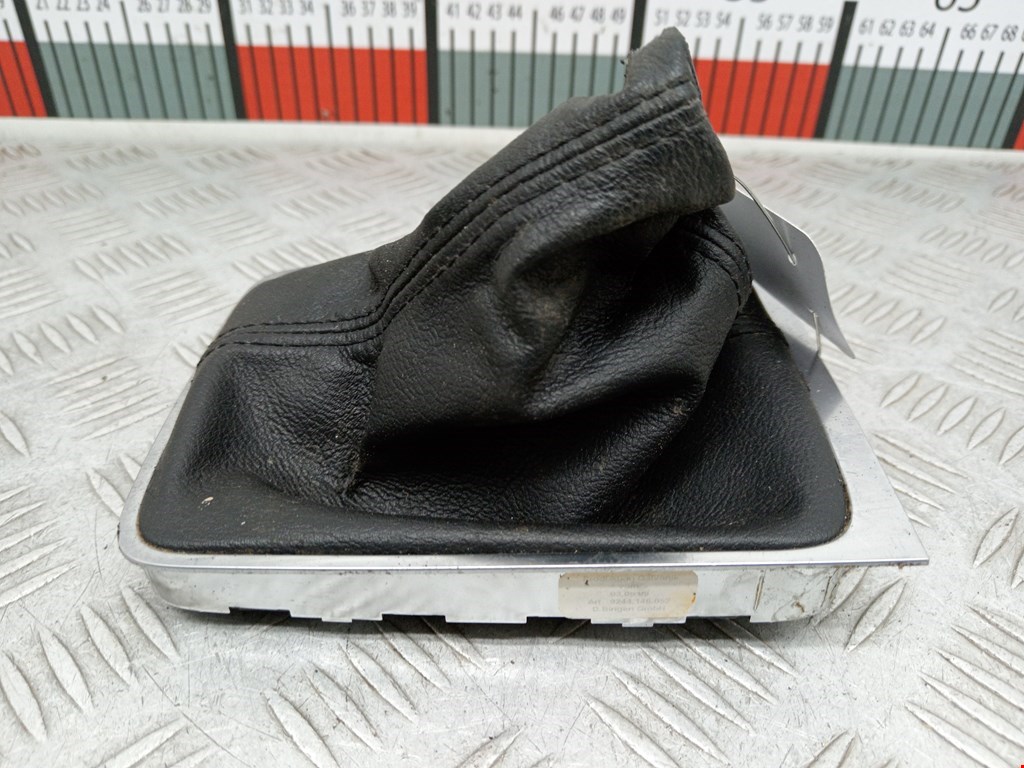 Чехол кулисы КПП VOLKSWAGEN Passat B6 2005-2011