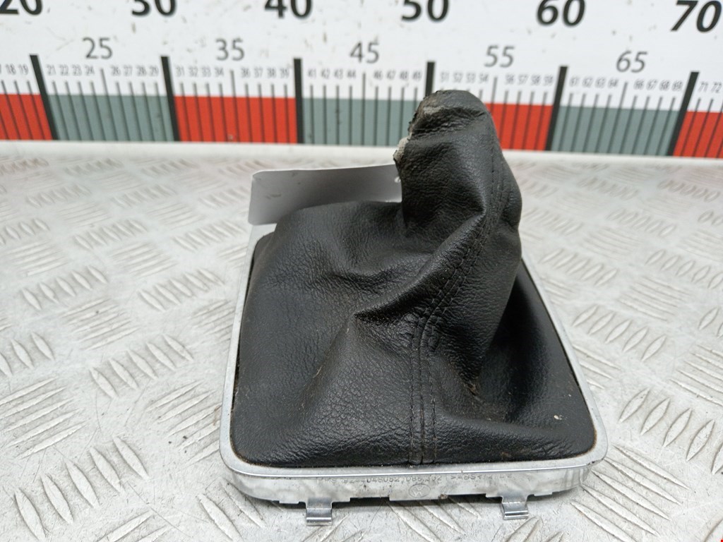 Чехол кулисы КПП VOLKSWAGEN Passat B6 2005-2011