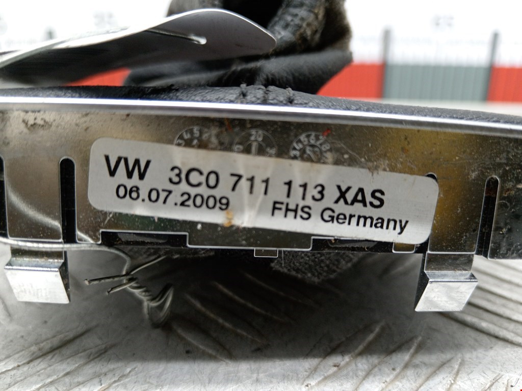 Чехол кулисы КПП VOLKSWAGEN Passat B6 2005-2011