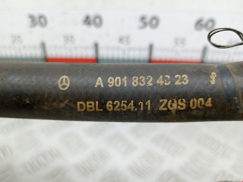 Патрубок отопителя MERCEDES-BENZ Sprinter 901-905/Classic 909 1995-2006