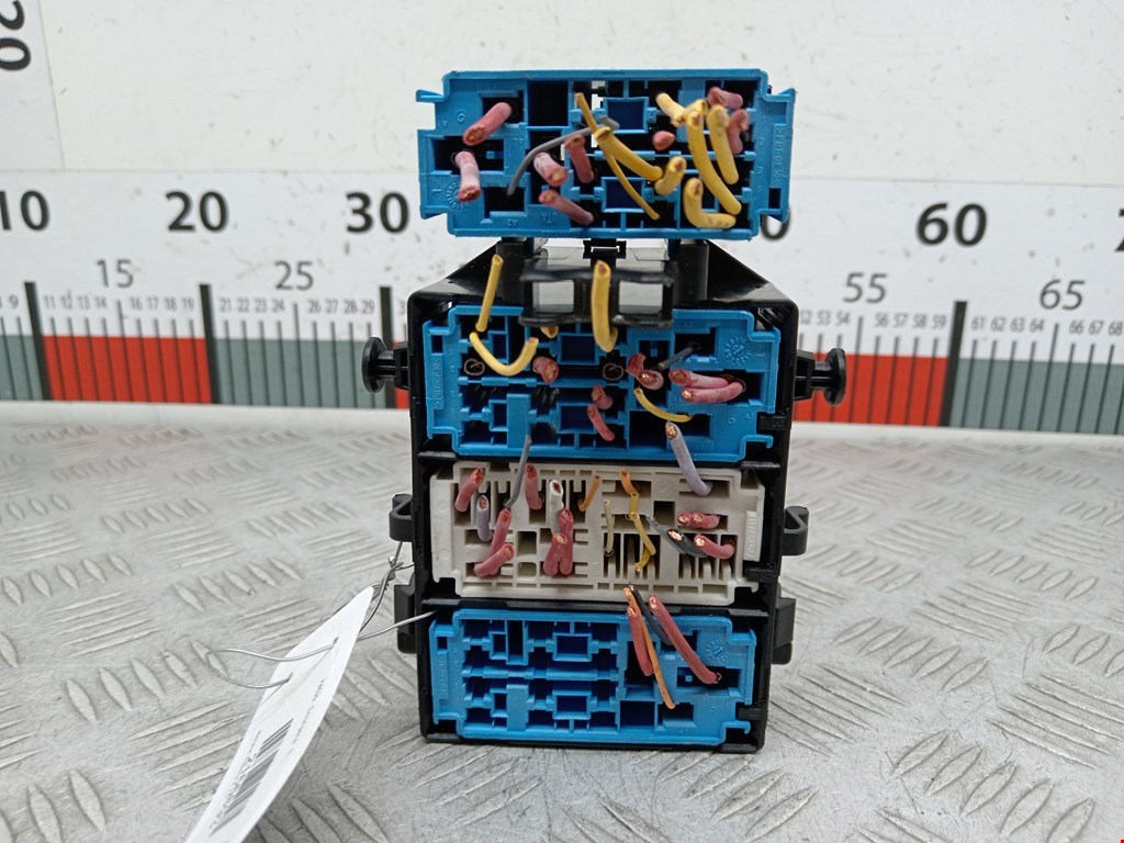 Блок реле RENAULT Espace 2003-2014