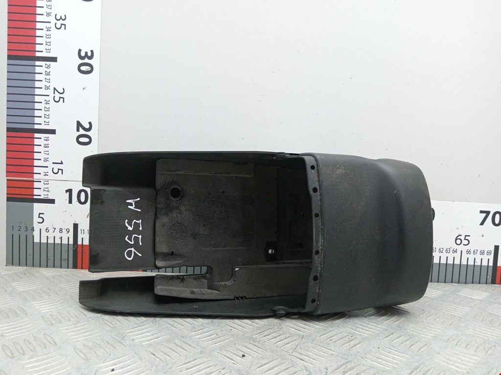 Кожух рулевой колонки VOLKSWAGEN Passat B6 2005-2011