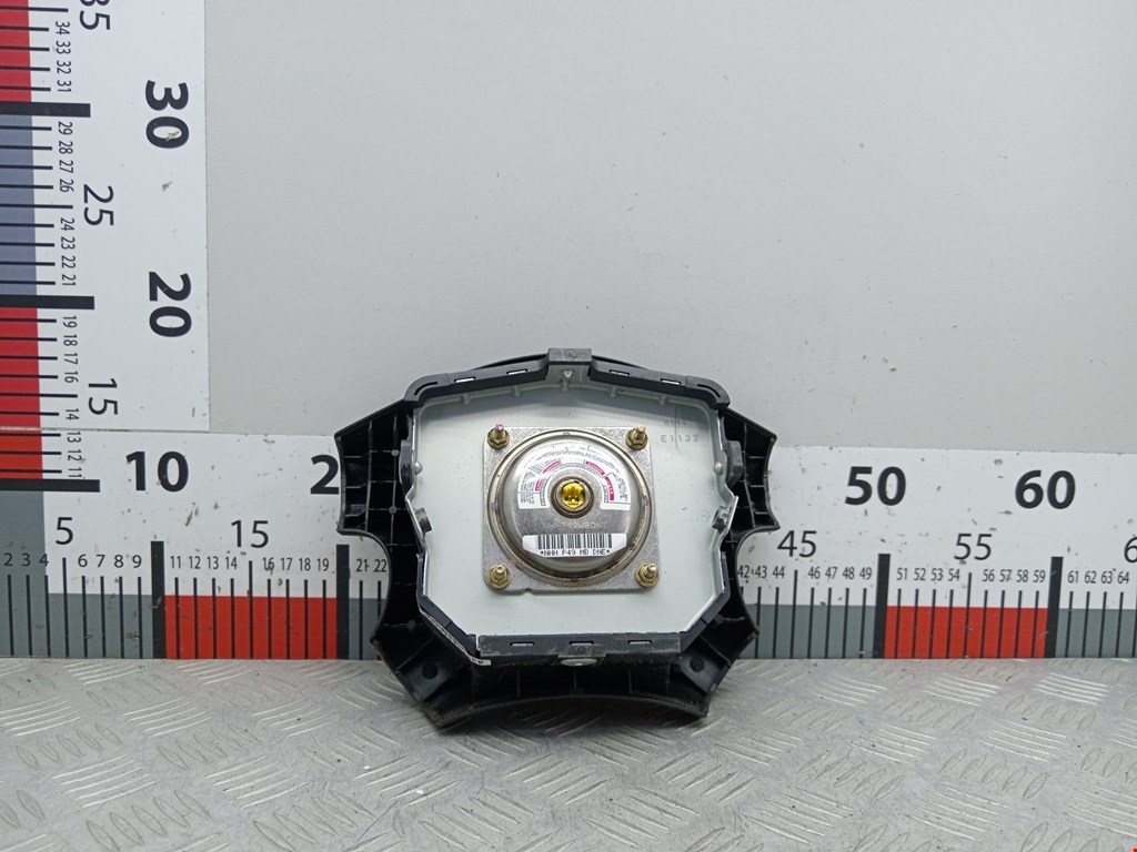 Подушка безопасности в рулевое колесо NISSAN X-Trail T30 2000-2007
