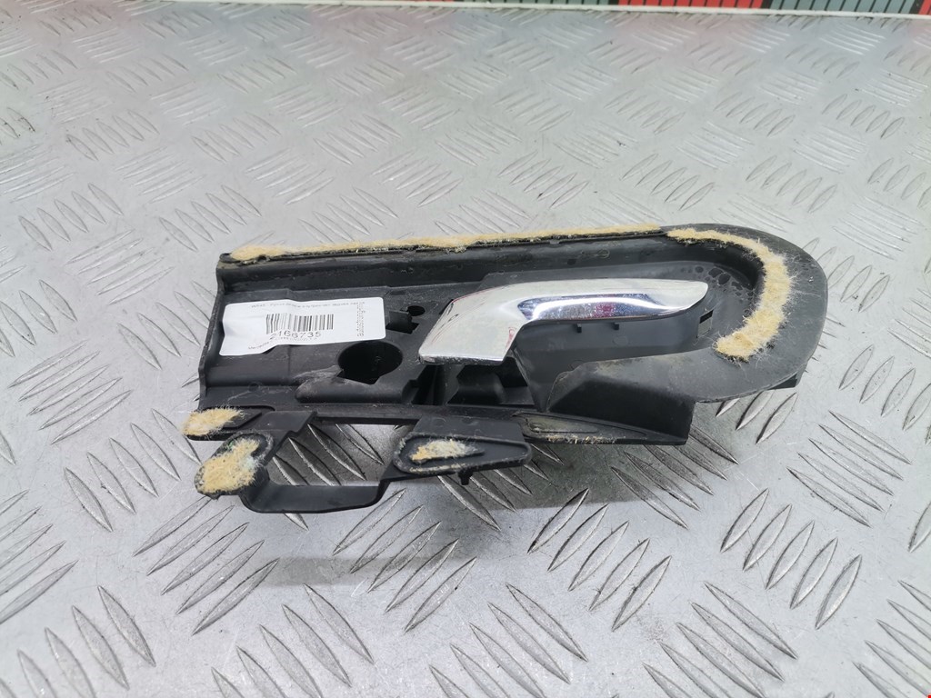 Ручка дверная задняя внутренняя левая MERCEDES-BENZ C-Class C-klasse W202 1993-2000