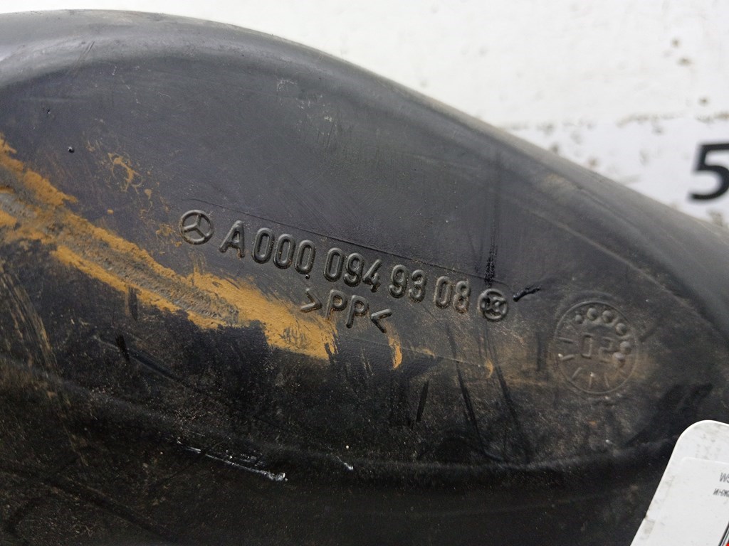 Патрубок воздушного фильтра MERCEDES-BENZ Sprinter 901-905/Classic 909 1995-2006