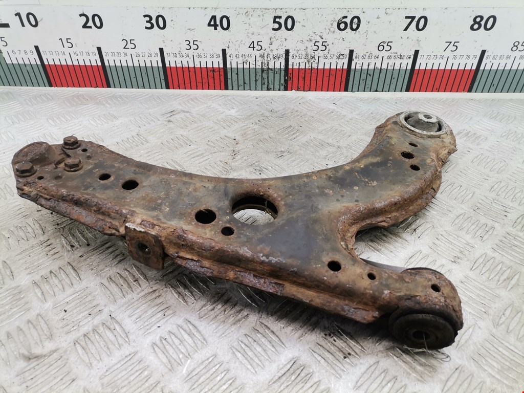 Рычаг передний левый VOLKSWAGEN Golf IV 1997-2003