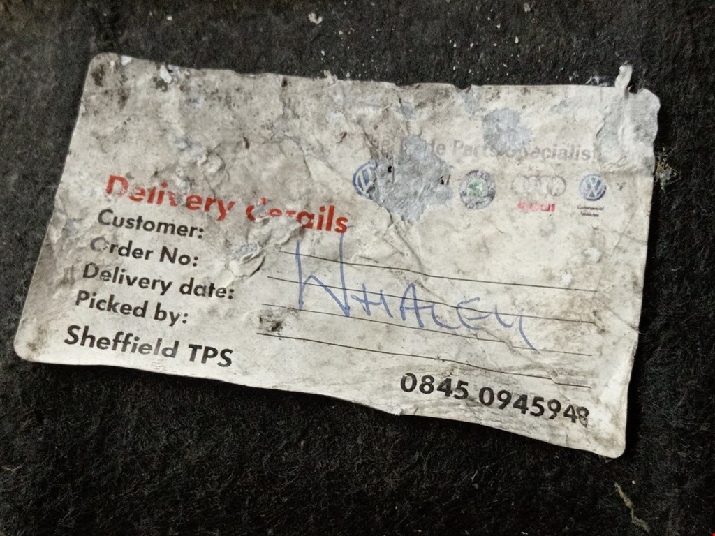 Локер (подкрылок) задний правый AUDI A4 B8 2007-2015