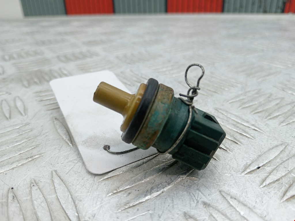 Датчик температуры (охлаждающей жидкости) AUDI A3 8L 1996-2003