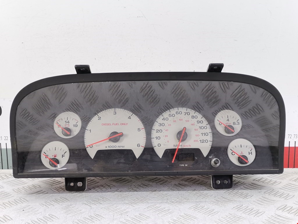 Панель приборов (щиток) JEEP Grand Cherokee WJ 1999-2004