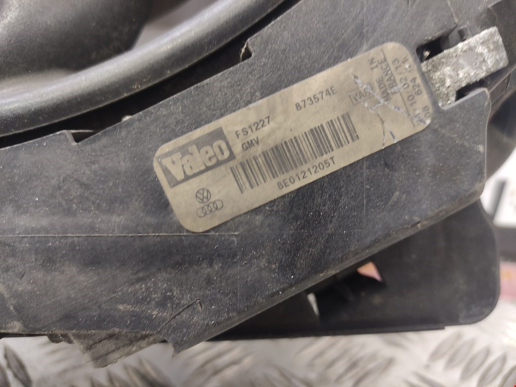 Вентилятор радиатора кондиционера AUDI A4 B6 2001-2005