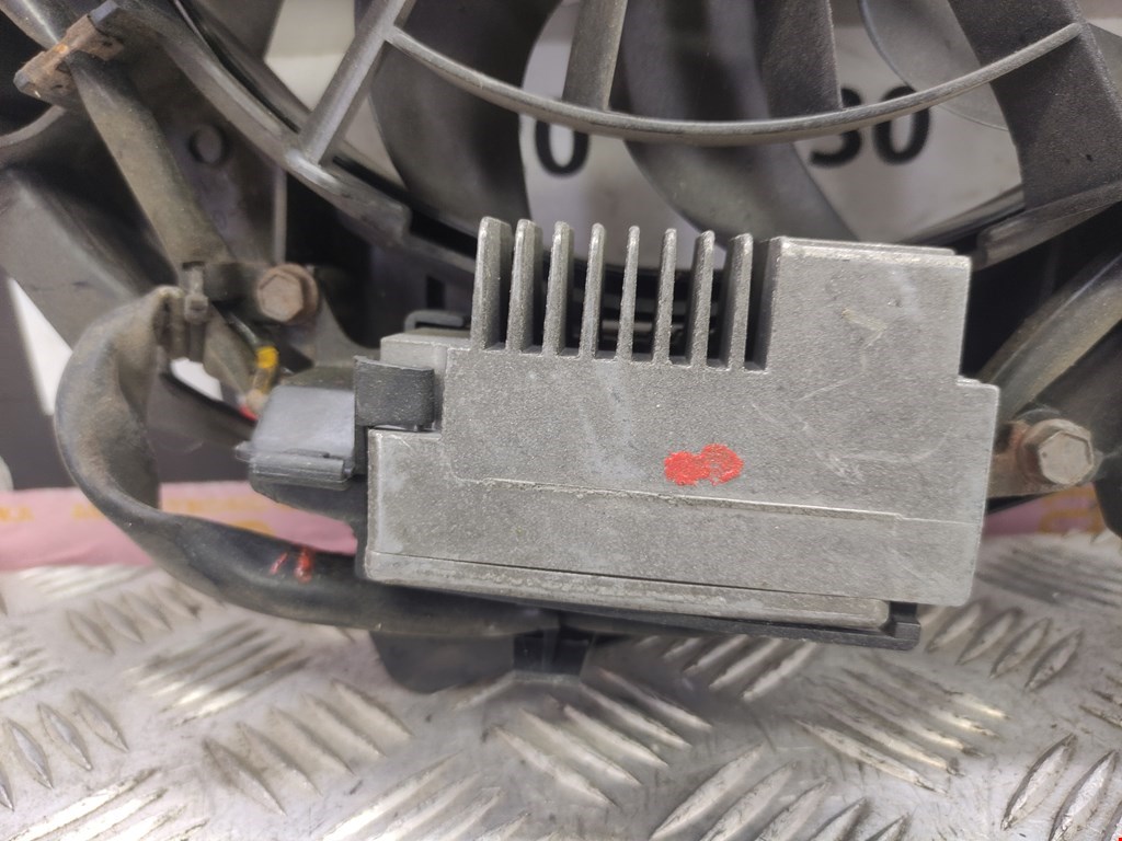 Вентилятор радиатора кондиционера AUDI A4 B6 2001-2005