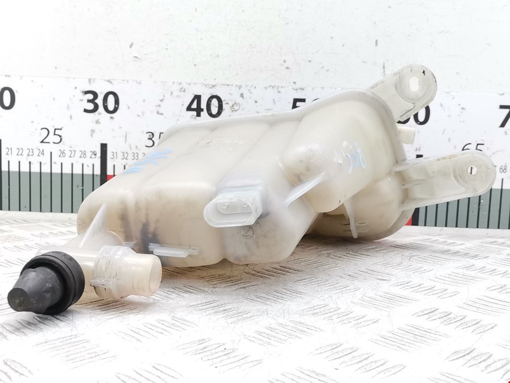 Бачок расширительный AUDI A4 B8 2007-2015