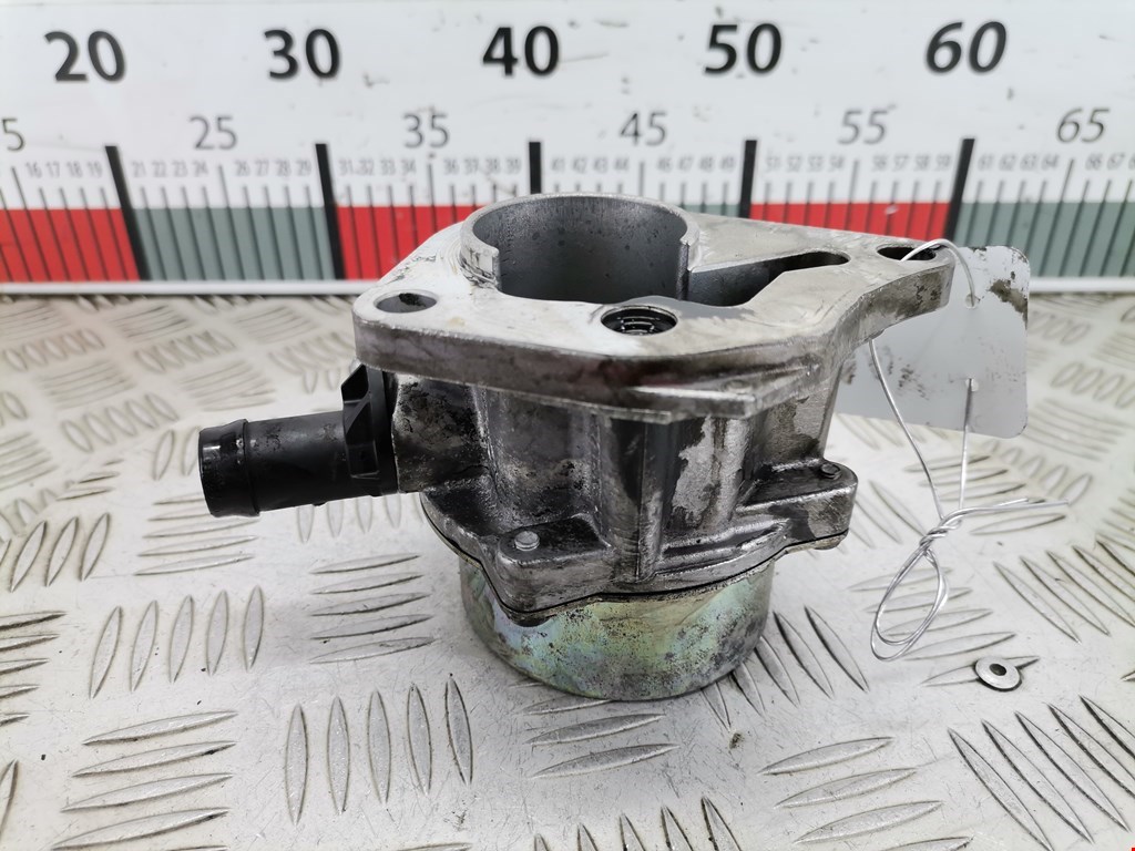 Насос вакуумный Nissan Note (E11) (2005-2013)