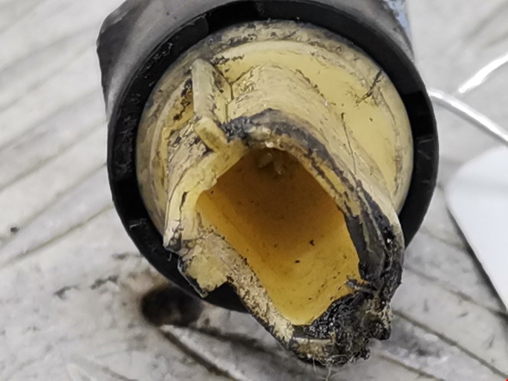 Датчик давления масла NISSAN Note E11 2005-2014