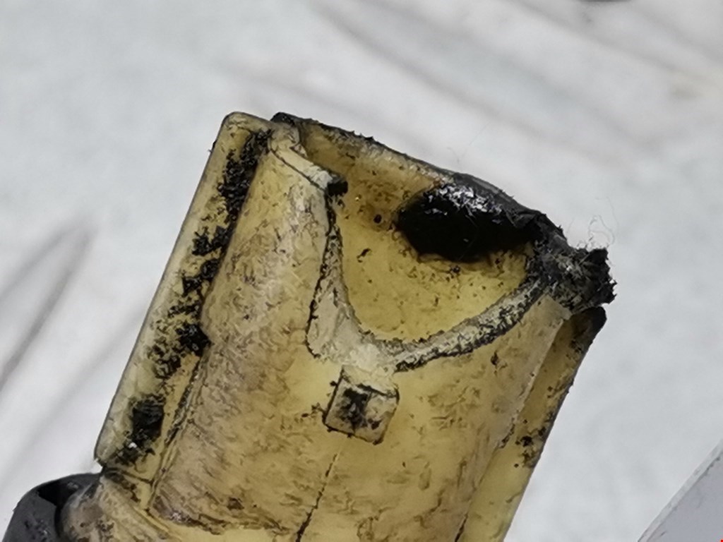 Датчик давления масла NISSAN Note E11 2005-2014