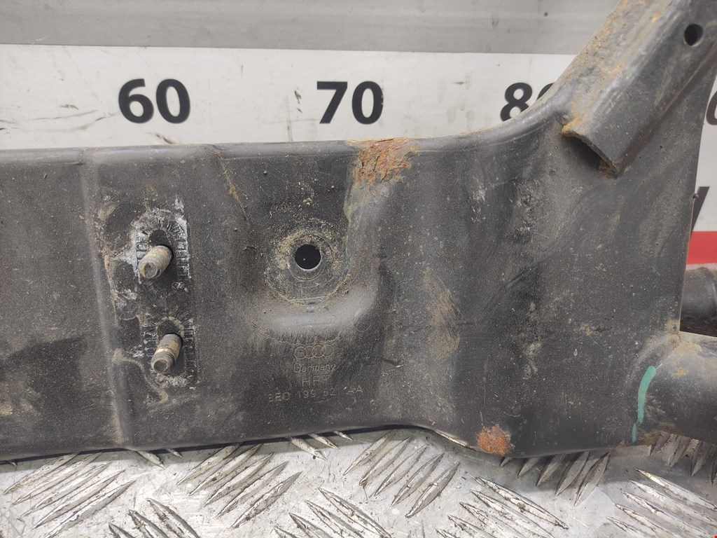 Патрубок интеркулера AUDI A4 B6 2001-2005