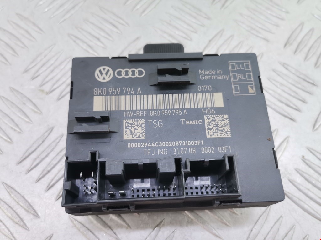 Блок управления двери Audi A4 B8 (2007-2015)